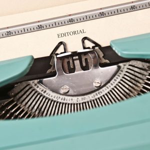 Duas Colunas – Editorial Outubro